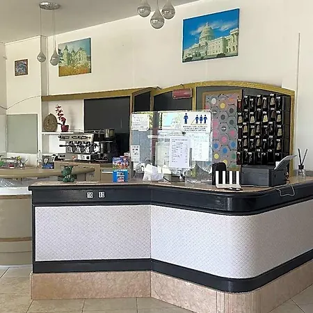 Hotel Madonna Del Pino Cervia