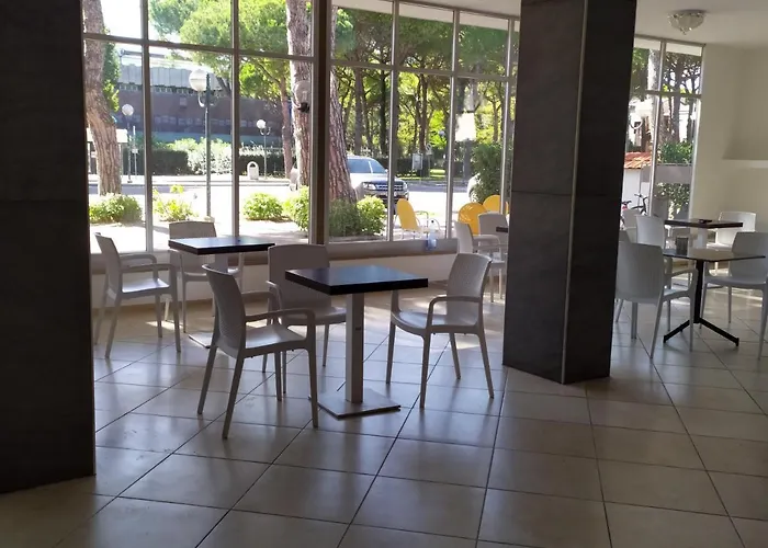 Hotel Madonna Del Pino