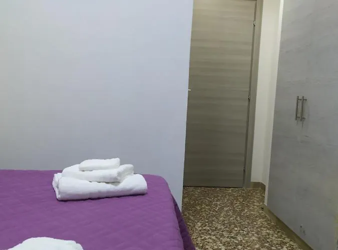 Madonna Del Pino Szálloda 2*