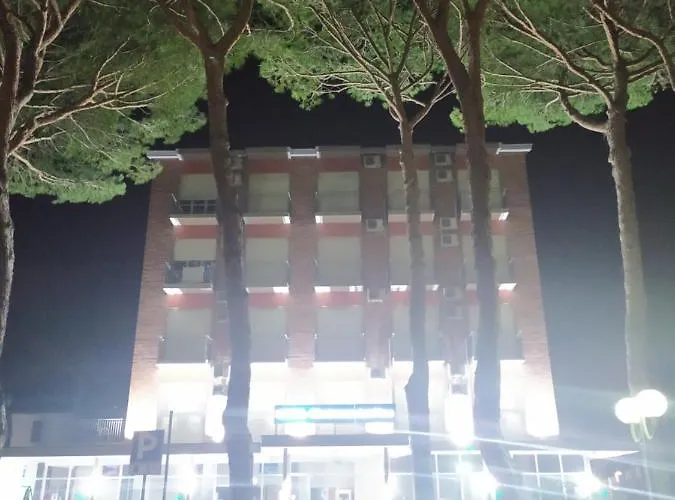 Hotel Madonna Del Pino Cervia