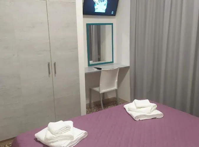 Hotel Madonna Del Pino 2*